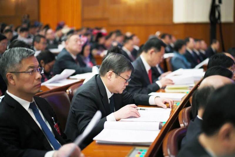 全国人大代表、新乡化纤董事长邵长金:加快菌草生物基新材料产业发展与碳汇产品开发,撬动绿色低碳发展新未来 新闻