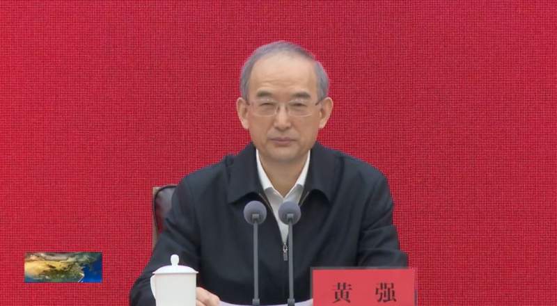 省委书记辅导报告引发深思;五问直指政绩观偏差根源。 新闻 省委书记辅导报告引发深思;五问直指政绩观偏差根源。 新闻 省委书记辅导报告引发深思;五问直指政绩观偏差根源。 新闻