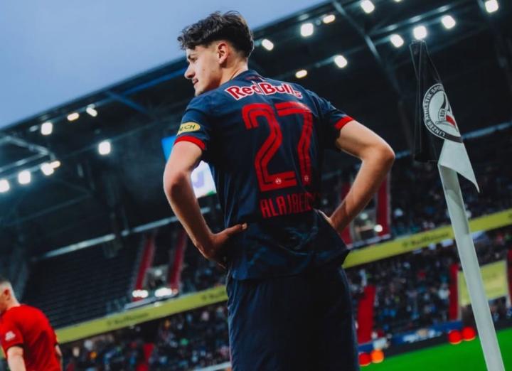 深层解析:为何豪门总爱“回购”自家旧将?揭秘阿拉伊贝戈维奇回归背后的战术博弈 体育新闻