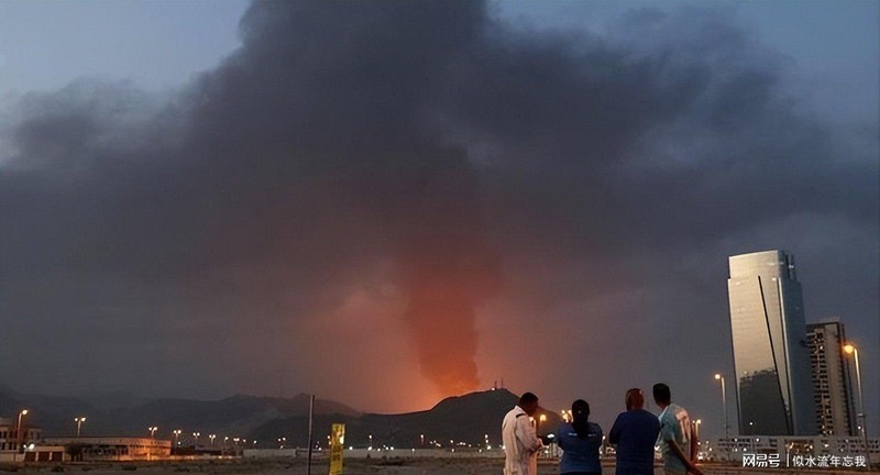  当第100轮打击清单摆在谈判桌上：中东棋局里那些说不出口的无奈与坚持 新闻